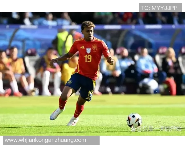 穆西亚拉的崛起之路:从青训新星到足坛闪耀的未来之星